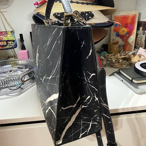 BALENCIAGA Le Dix Cabas black marble print top handle structured tote bag - Picture 5 of 8